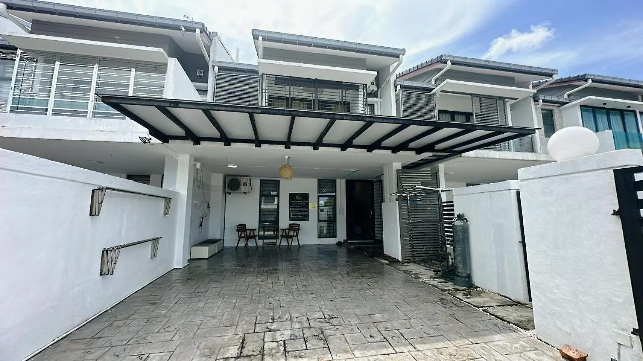 A04 A Place Just Like Home In Austin Johor Bahru 0*,  Malásia